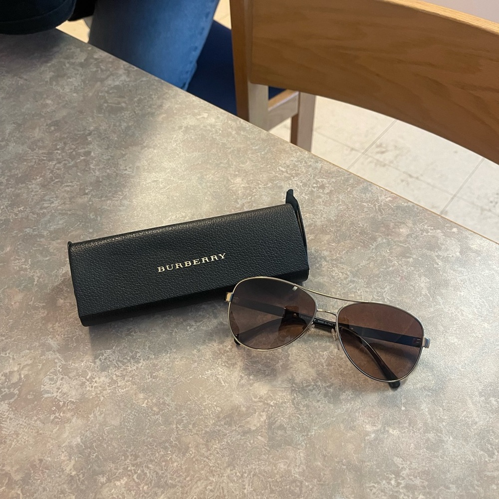 Burberry Light Gold Women’s Sunglasses
